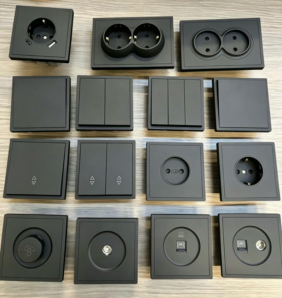 EU M1 socket black