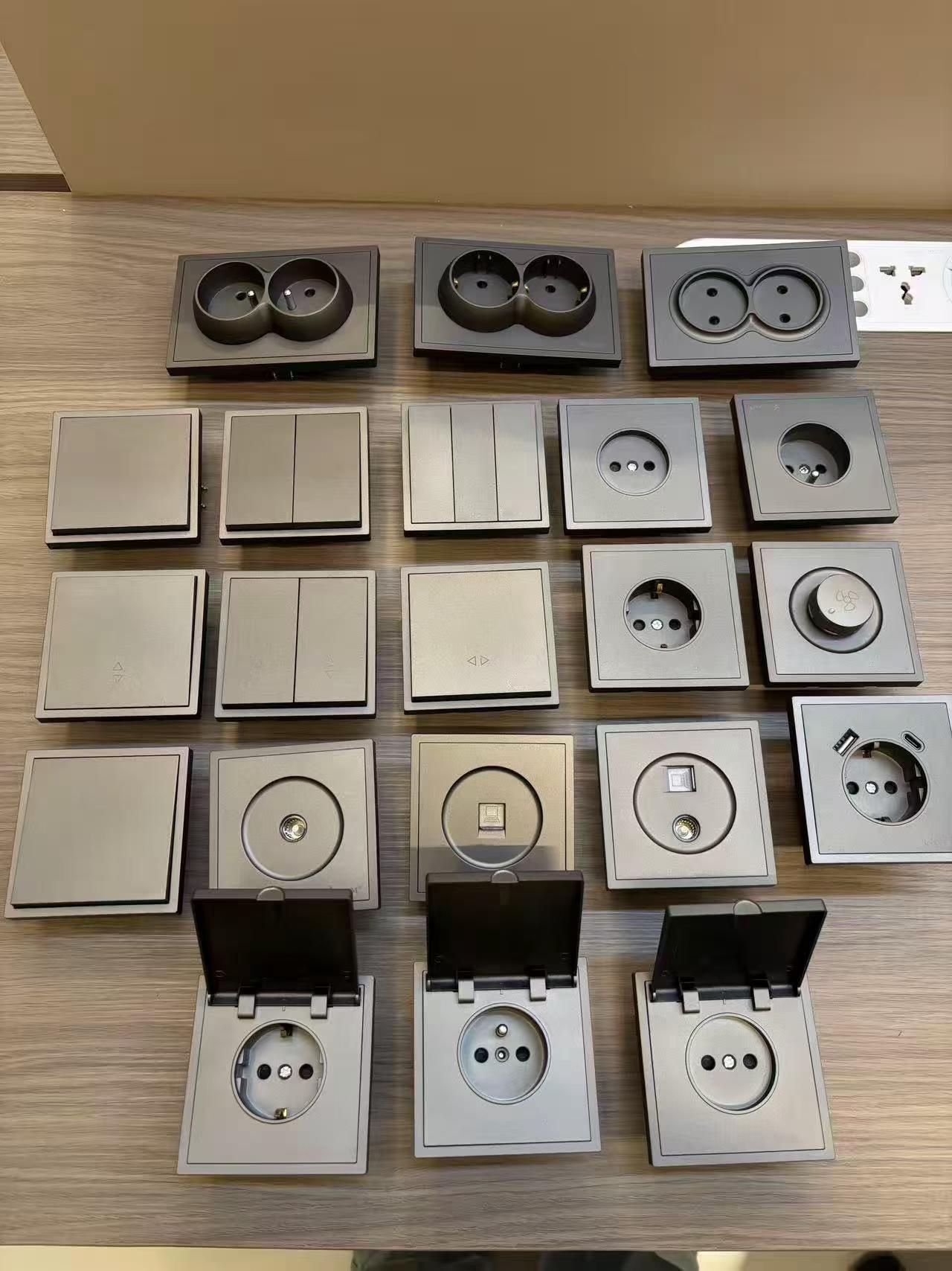 EU M1 socket grey
